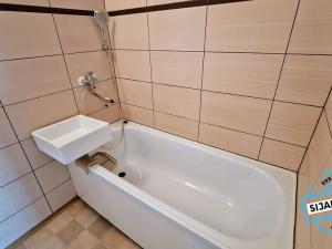 Pronájem bytu 2+1, Prostějov, Václava Špály, 58 m2