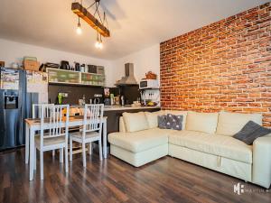 Prodej bytu 3+kk, Nehvizdy, Vyšehořovická, 68 m2