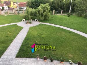 Pronájem bytu 2+kk, Kamenný Újezd, Na Dolech, 66 m2