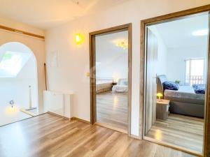 Prodej rodinného domu, Slatina nad Úpou, 270 m2