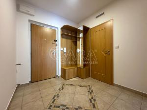 Pronájem bytu 2+kk, Praha - Štěrboholy, Andersenova, 52 m2