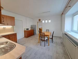 Pronájem bytu 2+1, Zlín, 65 m2