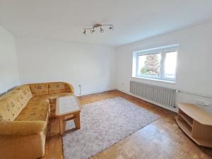 Pronájem bytu 2+1, Zlín, 65 m2