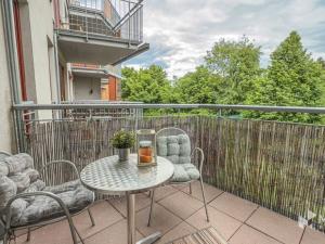 Pronájem bytu 2+kk, Praha - Podolí, Jeremenkova, 63 m2