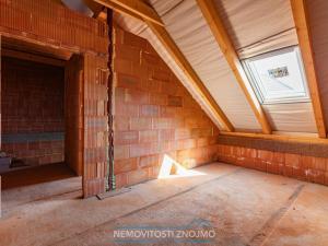 Prodej rodinného domu, Kuchařovice, Okružní, 250 m2