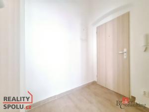 Pronájem bytu 2+kk, Plzeň - Jižní Předměstí, V Šipce, 35 m2