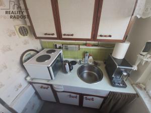 Prodej bytu 1+kk, Praha, Benkova, 28 m2