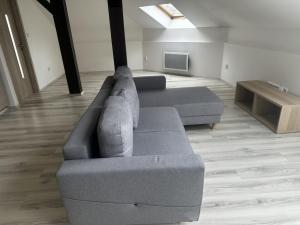 Pronájem bytu 2+kk, Praha - Vinohrady, Rumunská, 62 m2
