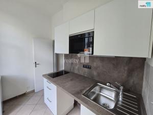 Pronájem bytu 3+1, Praha, Na Pankráci, 75 m2