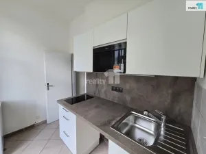 Pronájem kanceláře, Praha - Nusle, Na Pankráci, 75 m2
