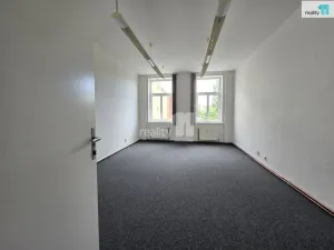 Pronájem kanceláře, Praha - Nusle, Na Pankráci, 75 m2