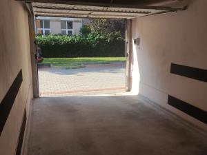 Pronájem garáže, Uherské Hradiště, Hudecká, 16 m2