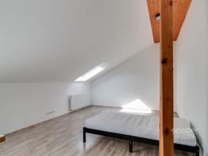 Pronájem bytu 1+kk, Praha - Horní Počernice, Mezihoří, 30 m2