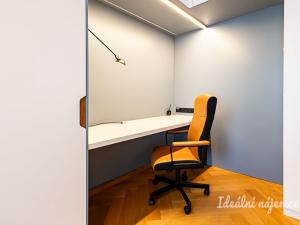 Pronájem bytu 2+kk, Praha, Světova, 75 m2