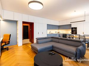 Pronájem bytu 2+kk, Praha, Světova, 75 m2