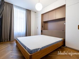 Pronájem bytu 2+kk, Praha, Světova, 75 m2