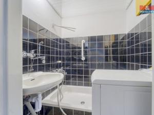 Pronájem bytu 3+1, Plzeň - Východní Předměstí, Květná, 57 m2