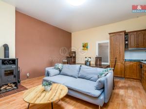 Prodej bytu 3+kk, Milovice, Družstevní, 62 m2