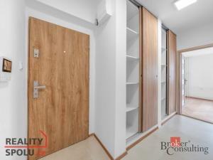 Pronájem bytu 3+kk, Praha - Záběhlice, Hlavní, 54 m2