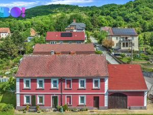 Prodej rodinného domu, Dolní Zálezly, Dlážděná, 180 m2