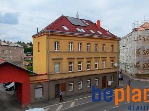 Prodej obchodního prostoru, Karlovy Vary, Závodu míru, 59 m2