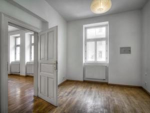 Pronájem bytu 3+kk, Praha - Holešovice, Komunardů, 80 m2