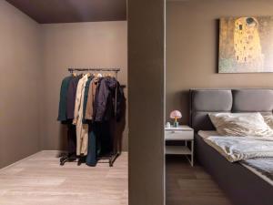 Pronájem bytu 2+kk, Praha - Holešovice, U Pergamenky, 60 m2