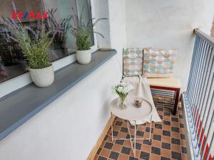 Prodej bytu 2+1, Jince, 59 m2