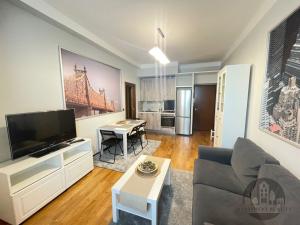 Pronájem bytu 2+kk, Praha - Vinohrady, Slavíkova, 36 m2
