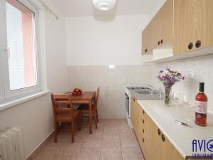Pronájem bytu 2+1, Praha - Záběhlice, Jasmínová, 54 m2
