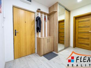 Pronájem bytu 2+1, Ostrava, Svazácká, 56 m2