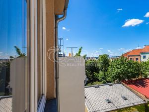 Pronájem bytu 2+1, Praha, Hollarovo náměstí, 77 m2