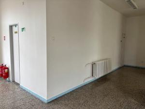Pronájem skladu, Brno, Hněvkovského, 25 m2
