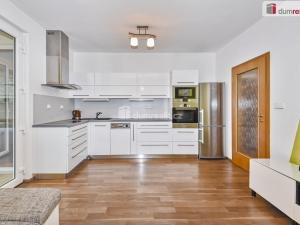 Prodej bytu 2+kk, Praha - Hloubětín, Nademlejnská, 38 m2