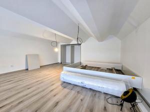 Pronájem bytu 2+kk, Praha - Vršovice, Kubánské náměstí, 55 m2