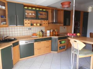 Prodej rodinného domu, Hradec Králové - Pouchov, K Zastávce, 180 m2