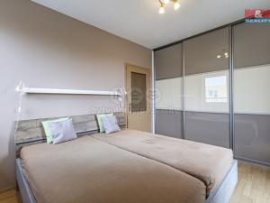 Prodej bytu 3+kk, Jesenice, V Roháči I., 75 m2