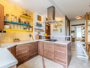 Prodej činžovního domu, Prostějov, Husovo nám., 295 m2