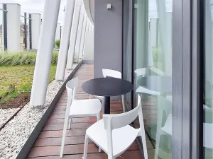 Pronájem bytu 2+kk, Praha - Smíchov, Holečkova, 76 m2