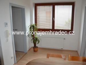 Pronájem bytu 1+1, Hradec Králové, Na Pastvinách, 35 m2