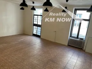 Pronájem obchodního prostoru, Kroměříž, 40 m2