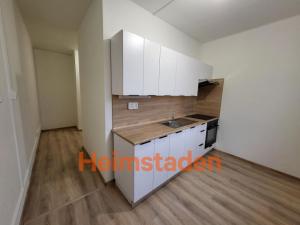Pronájem bytu 2+1, Karviná - Nové Město, Kořenského, 55 m2