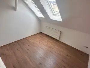 Pronájem bytu 3+kk, Jihlava, Fibichova, 75 m2