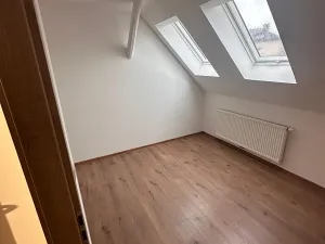 Pronájem bytu 3+kk, Jihlava, Fibichova, 75 m2