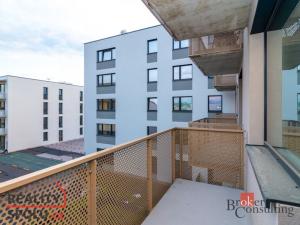 Prodej bytu 2+kk, Pardubice - Pardubičky, Východní, 52 m2