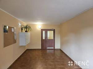 Prodej bytu 3+1, Hodonín, nám. Osvobození, 69 m2