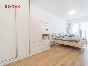 Prodej bytu 2+kk, Praha - Hlubočepy, Silurská, 51 m2