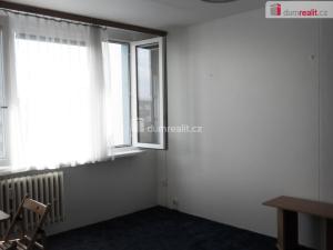 Pronájem bytu 1+kk, Praha - Prosek, Bílinská, 30 m2