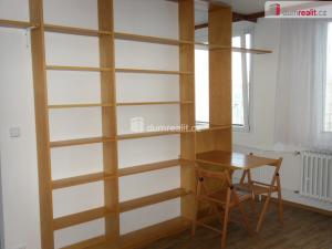 Pronájem bytu 1+kk, Praha - Prosek, Bílinská, 30 m2