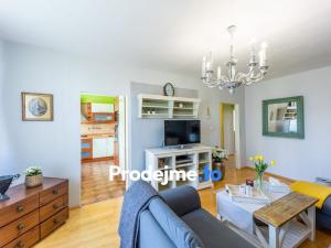 Prodej bytu 3+1, Praha - Kamýk, Zárubova, 84 m2